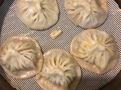 蟹黄汤包-蒋家桥饺面店(四望亭路店)