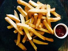 -后院儿·精酿·塔罗Happy Bar