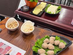 手打熟牛肉丸-八宝牛潮汕鲜牛肉火锅(净月店)