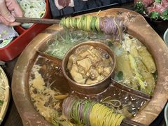 -滇釜火锅·能喝汤的火锅(车公庄店)