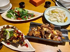 -隔壁老王·家常云南菜(花巷店)