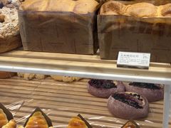 -好利来(上海虹桥新天地Lab主题店)