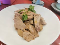 香蜜鹅肝-侬佳蒸菜馆(听潮店)