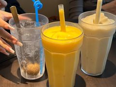 -大头虾越式风味餐厅(光明广场店)