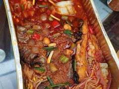 -鸣记脆皮烤鱼(三八广场店)