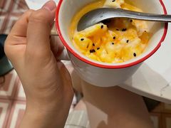 冰淇淋打蛋-堂屋糖水店(愚园店)