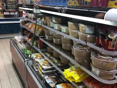 -全家便利店(杭州龙翔桥地铁站店)