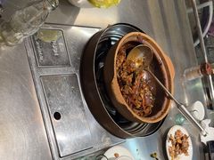 -胡须佬鸡煲四季火锅店(石厦西村直营店)