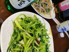 -亿诣蝎府炸酱面羊蝎子火锅(酷车小镇店)