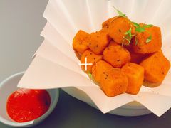 黑松露脆皮豆腐粒-桂满陇·手作小笼包&江南叫花鸡(中山公园店)