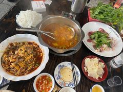 -顺水湾·牛肉牛杂火锅(驾鹤店)