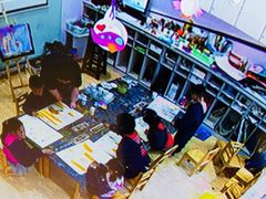 -爱乐梵国际儿童教育中心(古美店)