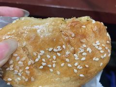 -上海哈尔滨食品厂(汇联商厦店)