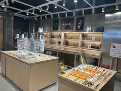 -棱石眼镜(CP静安店)