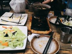 -花食间餐吧(远大购物中心群力店)