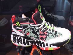 -云柏鞋业(十里堡店)