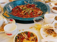 -渔香岛美蛙鱼头火锅(威清路店)