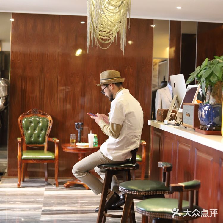 深圳｜最酷最专业的男士理发工作室