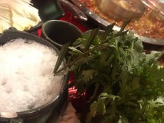 -谭鸭血老火锅(漳州路店)