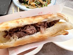 -高玛纳驴肉火烧(一世界店)