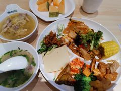 -梦航彩虹之约自助餐厅(华府天地店)