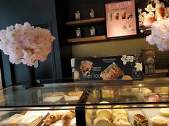 -星巴克臻选(莘庄仲盛店)
