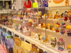 -泡泡玛特POPMART(上海环球港店)