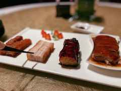 锦绣乳猪烧味拼盘-炳胜公馆(珠江新城店)