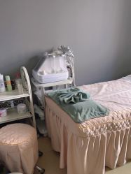 -南京健丽·去眼袋医疗美容机构