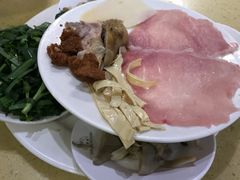 -桥香园云南过桥米线(金马碧鸡店)