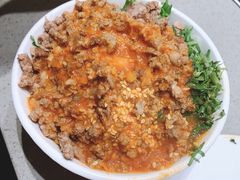 番茄牛肉粒浇饭-海底捞火锅(让胡路万达店)