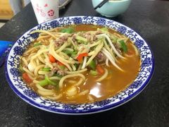 -撒拉人家.酸菜牦牛肉火锅