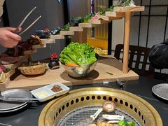 -山川小町·极番烧肉(新地假日广场店)