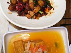 -隔壁老王·家常云南菜(花巷店)