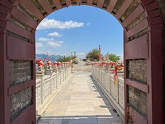 -鸡鸣山旅游风景区