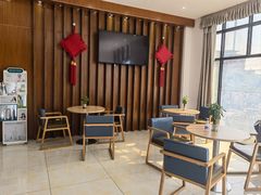 -赫尔森口腔·牙齿种植修复