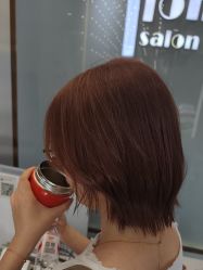 -Tloml salon