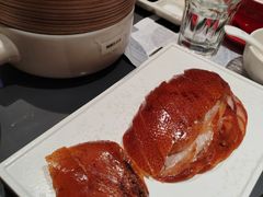 酥不腻烤鸭-小大董·烤鸭(观景餐厅·南京西路店)