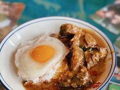 咖喱牛腩饭-憶廟街 X 沙角邨(太古城店)