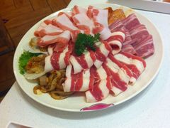 -北京汉丽轩海鲜烤肉自助火锅一体(中百店)