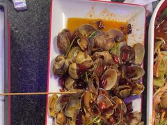 -路边边地标烧烤·川菜·小龙虾·音乐酒馆(良乡长虹店)