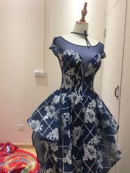 -觅白婚纱礼服馆