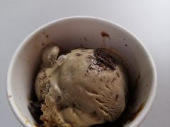 布朗尼玛奇朵冰激凌-哈根达斯(美罗城店)