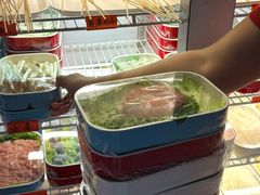 -签多多串串香火锅