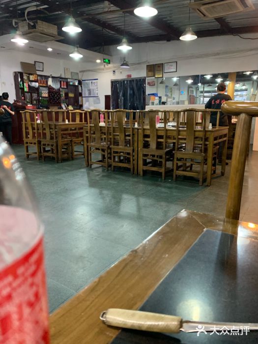 龙顺园麻辣香锅(机场店)大堂图片