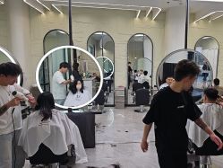 -慕名造型