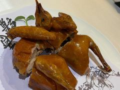 脆皮妙龄乳鸽-茗鼎汇(星方汇广场店)