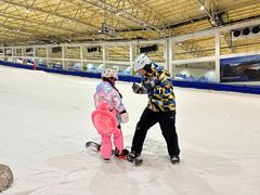 -乔波室内滑雪场