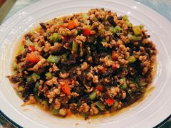 黑三剁-浩海火燒雲傣家菜(静安芮欧店)