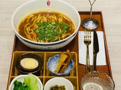 -康师傅私房牛肉面(马泉营奥莱店)